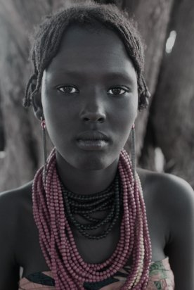 Dassanach-woman-pink-beads-Ethiopia-16x24